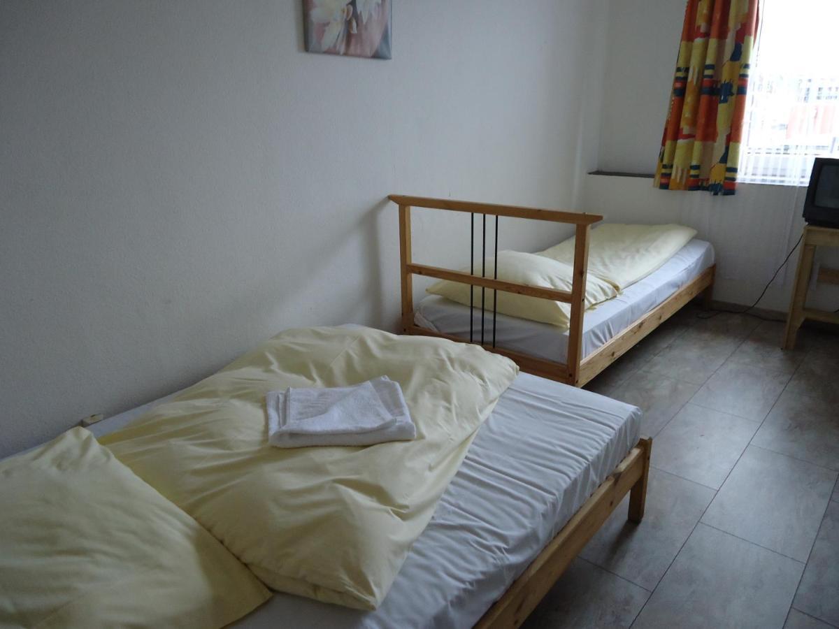 Hotel Schaum Düsseldorf Oda fotoğraf